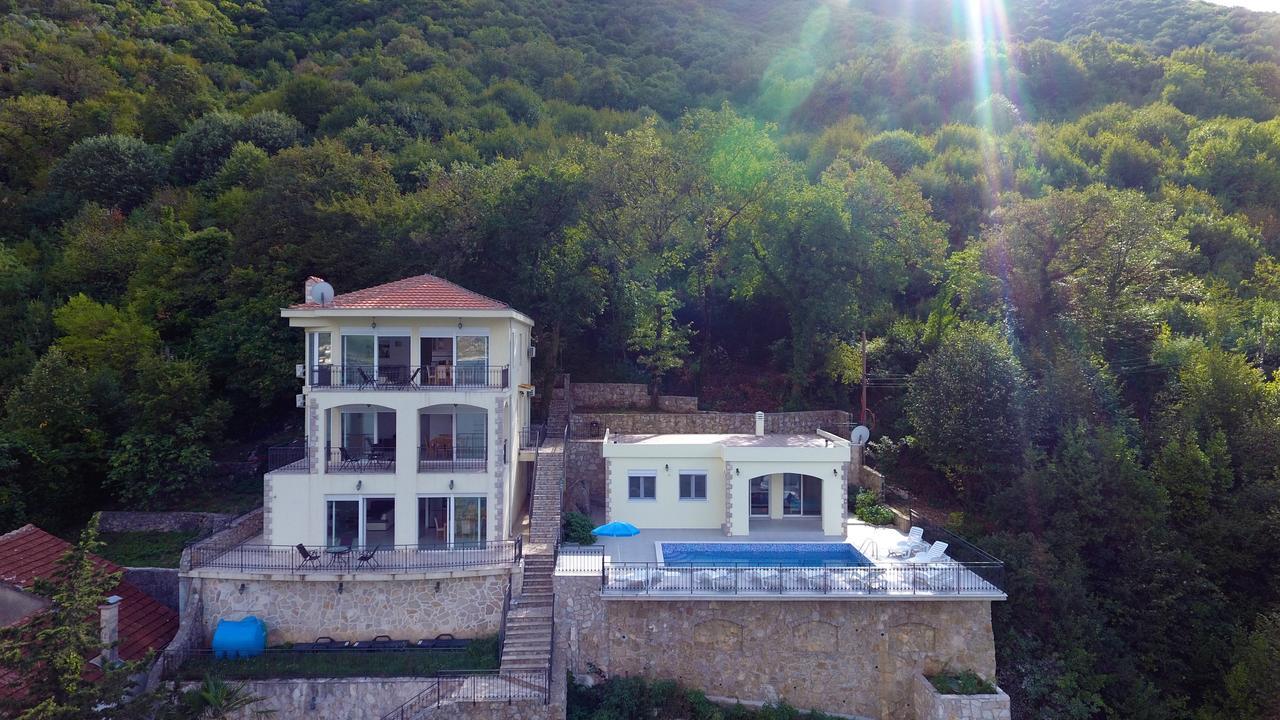 Villa Kosta Donji Morinj Eksteriør billede